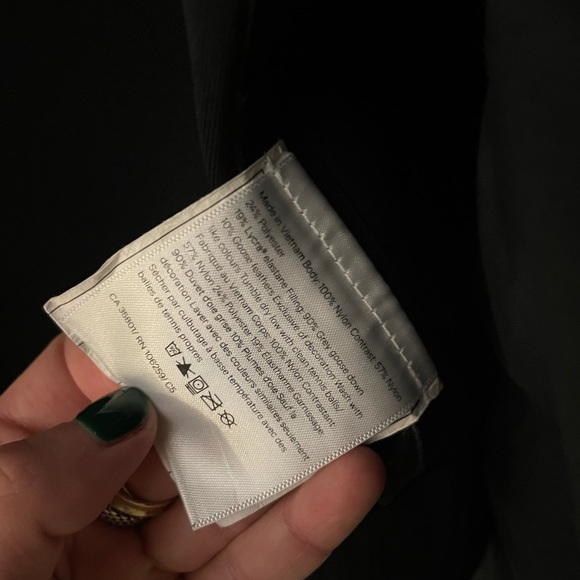 Lululemon Vest - Picture 3 of 5